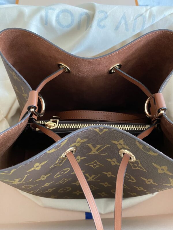 Louis Vuitton Néonoé Monogram Brown - Image 3